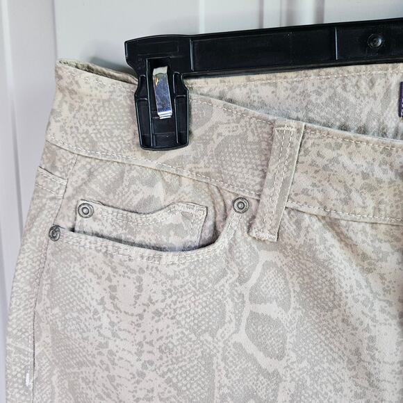New NYDJ Ankle Original Slimming Fit Stone Snake Print Pant Jeans Size 8 $120 - Picture 10 of 14